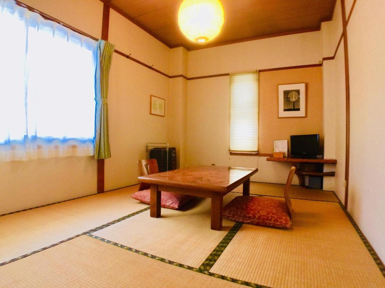 Alpine Inn Mizushiro Мацумото Экстерьер фото